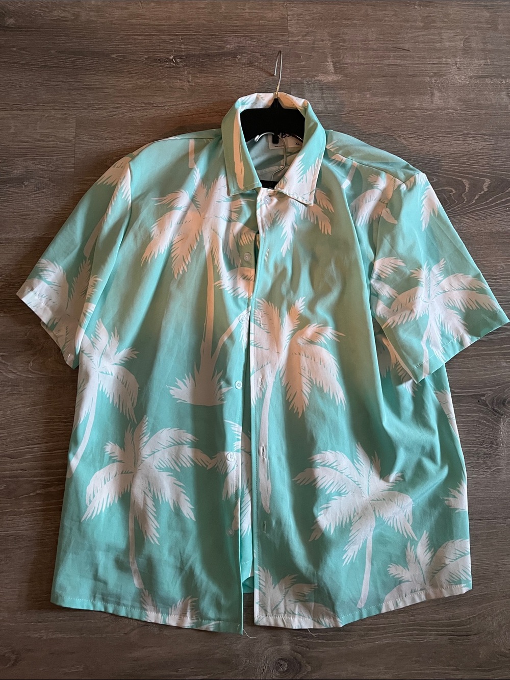 Men's Short-Sleeve Button-Down Shirt in Aqua with White Palm Print